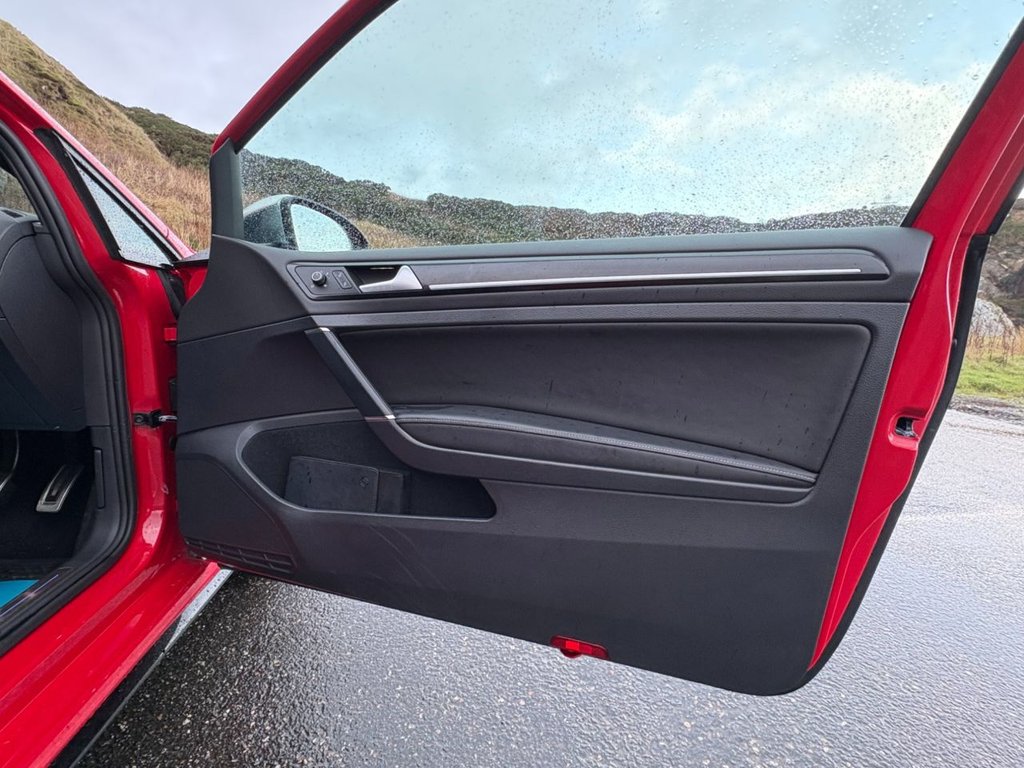 Used Volkswagen Golf 2017 for sale - 77369973: Photo 17