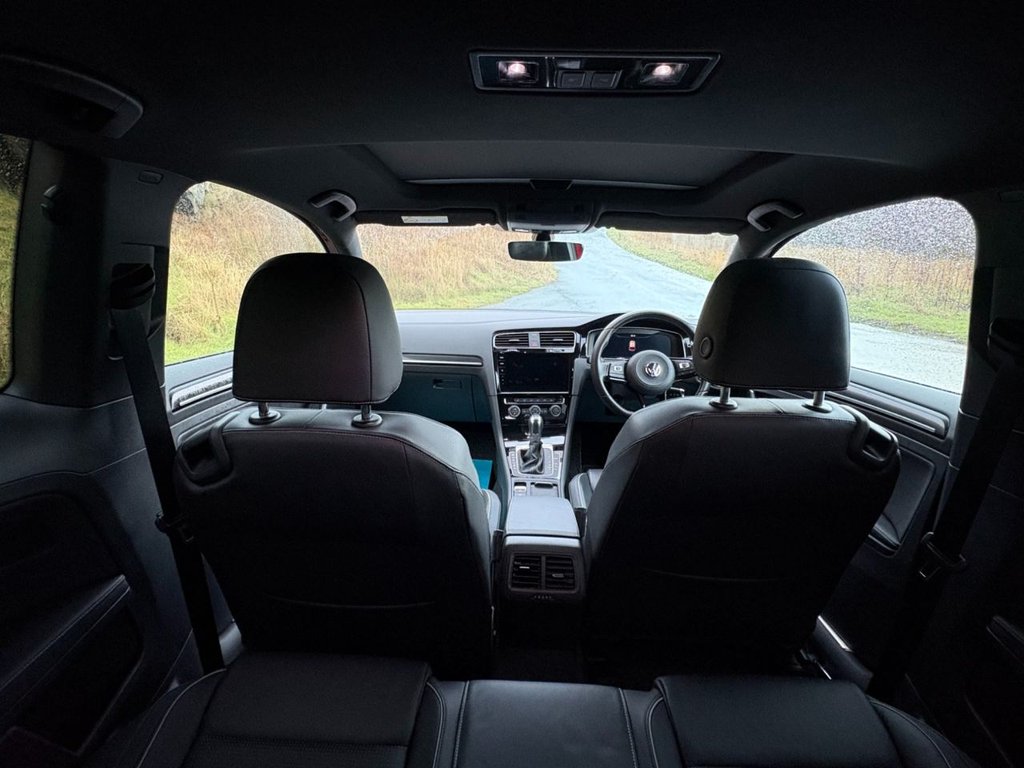 Used Volkswagen Golf 2017 for sale - 77369973: Photo 20