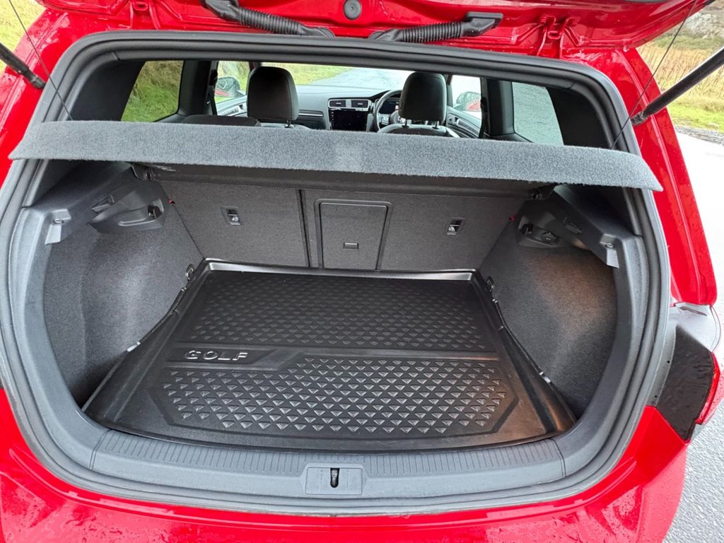 Used Volkswagen Golf 2017 for sale - 77369973: Photo 21