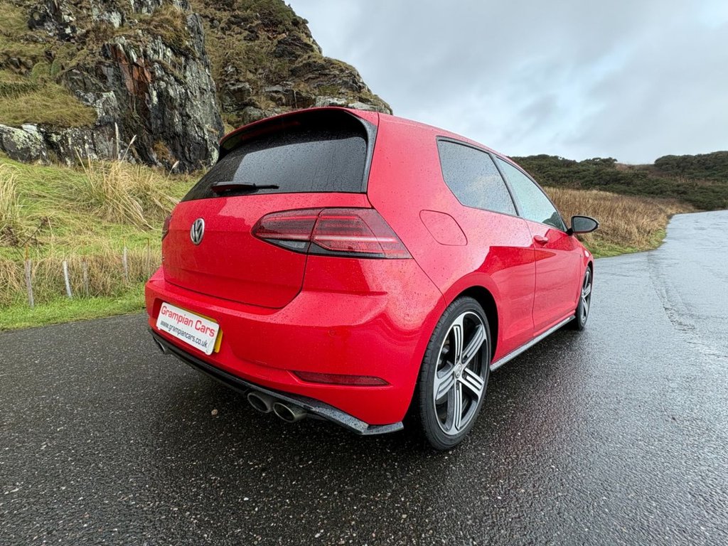 Used Volkswagen Golf 2017 for sale - 77369973: Photo 9