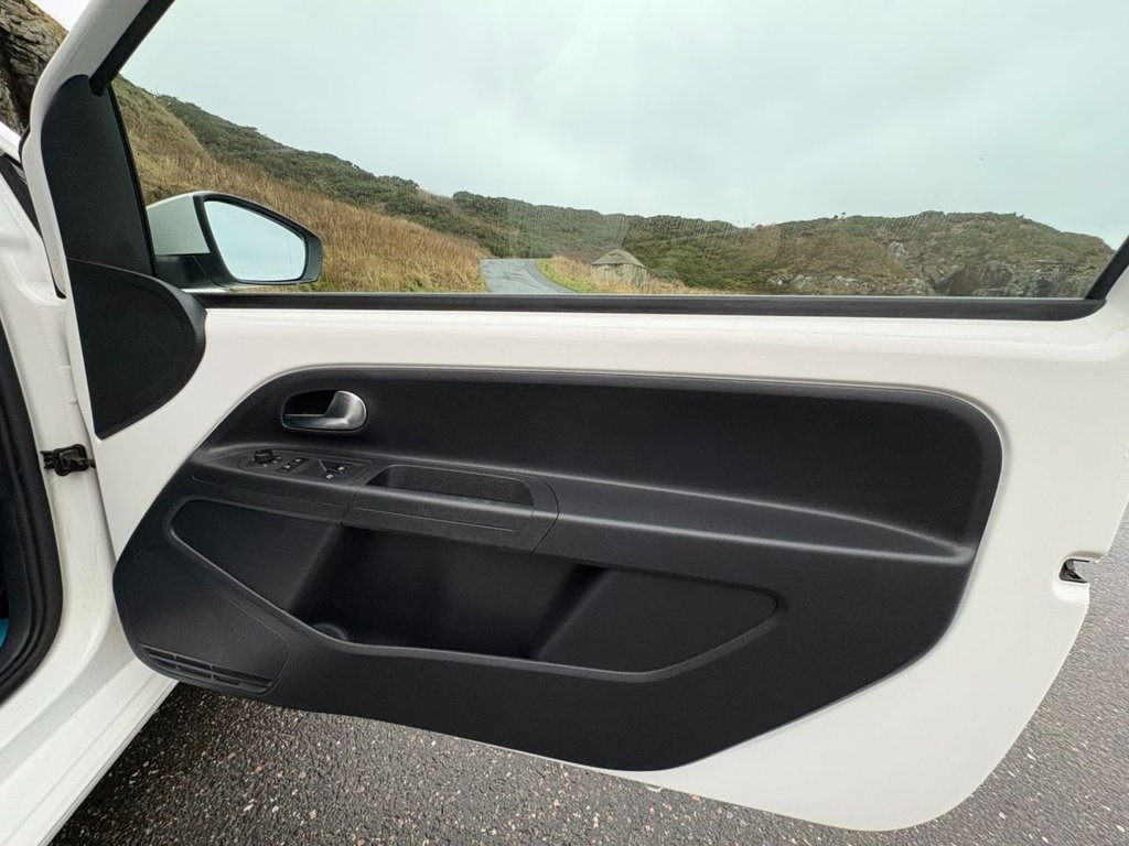 Used Volkswagen up! 2017 for sale - 77227412: Photo 10