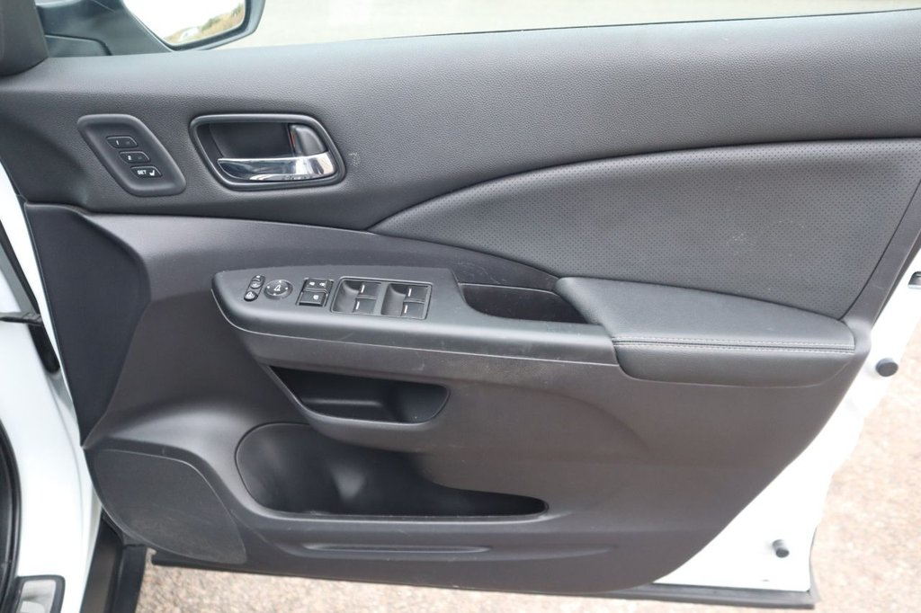 Used Honda CR-V 2016 for sale - 76910249: Photo 16