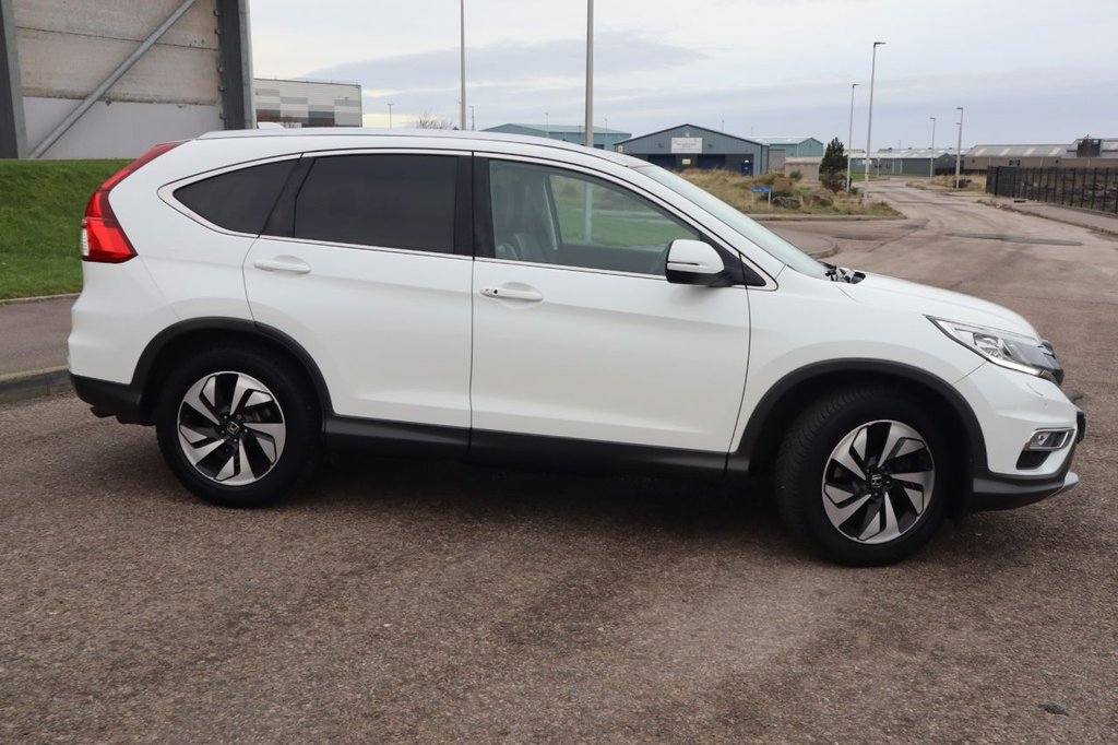 Used Honda CR-V 2016 for sale - 76910249: Photo 2