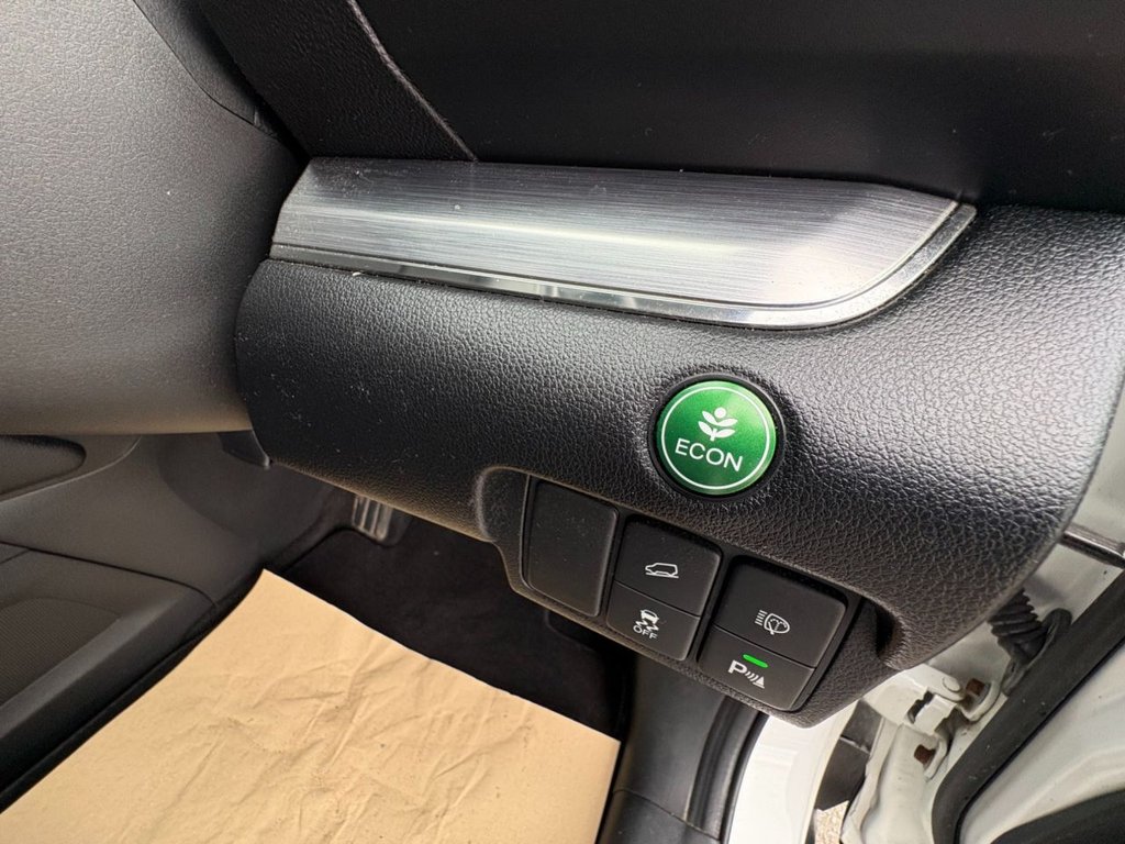 Used Honda CR-V 2018 for sale - 78124650: Photo 18