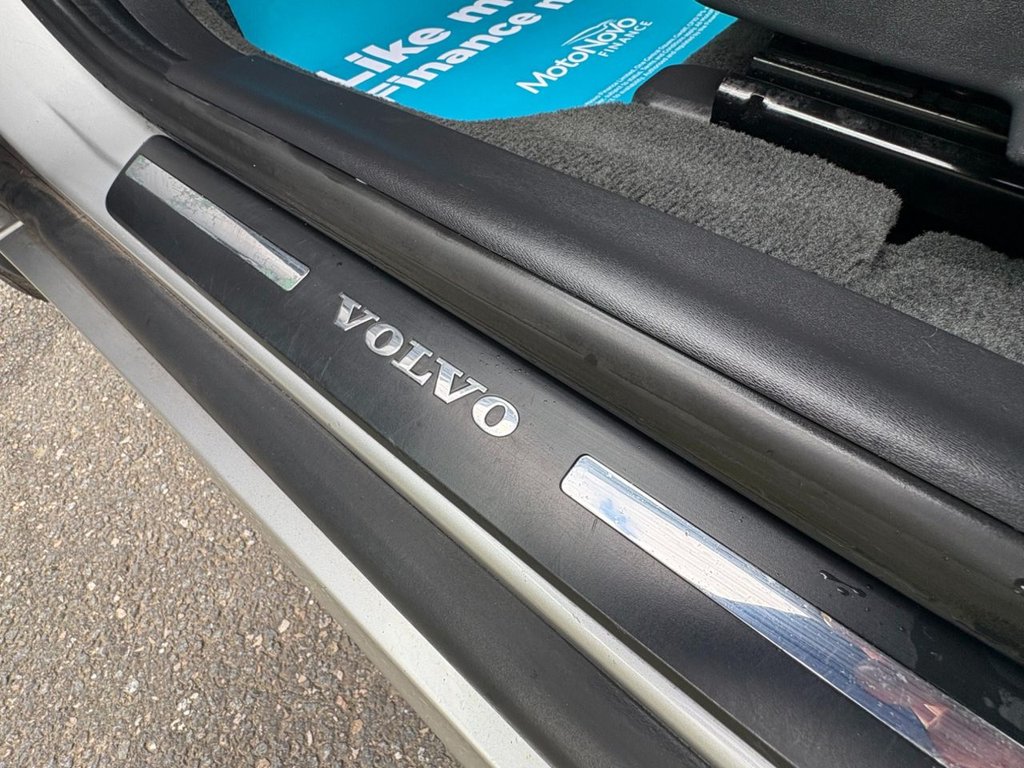 Used Volvo XC60 2014 for sale - 78069365: Photo 15