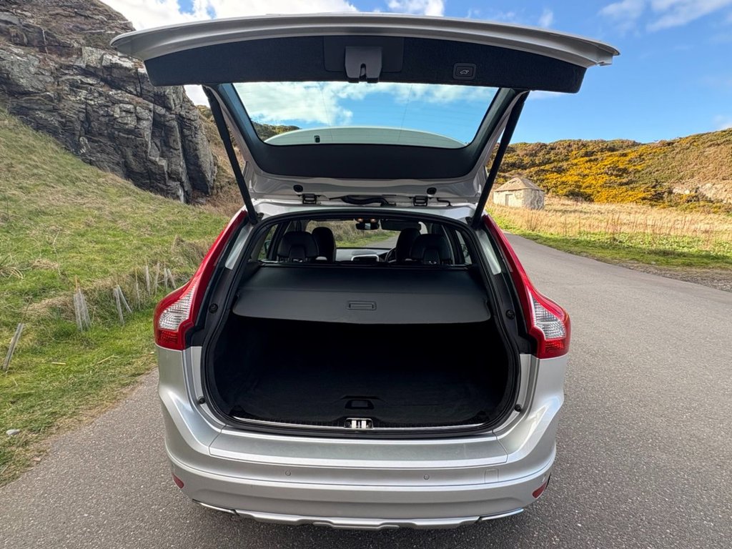 Used Volvo XC60 2014 for sale - 78069365: Photo 17