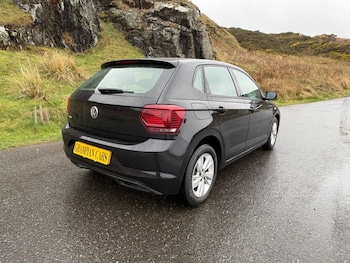 Used Volkswagen Polo 2018 for sale - 78943033: Photo