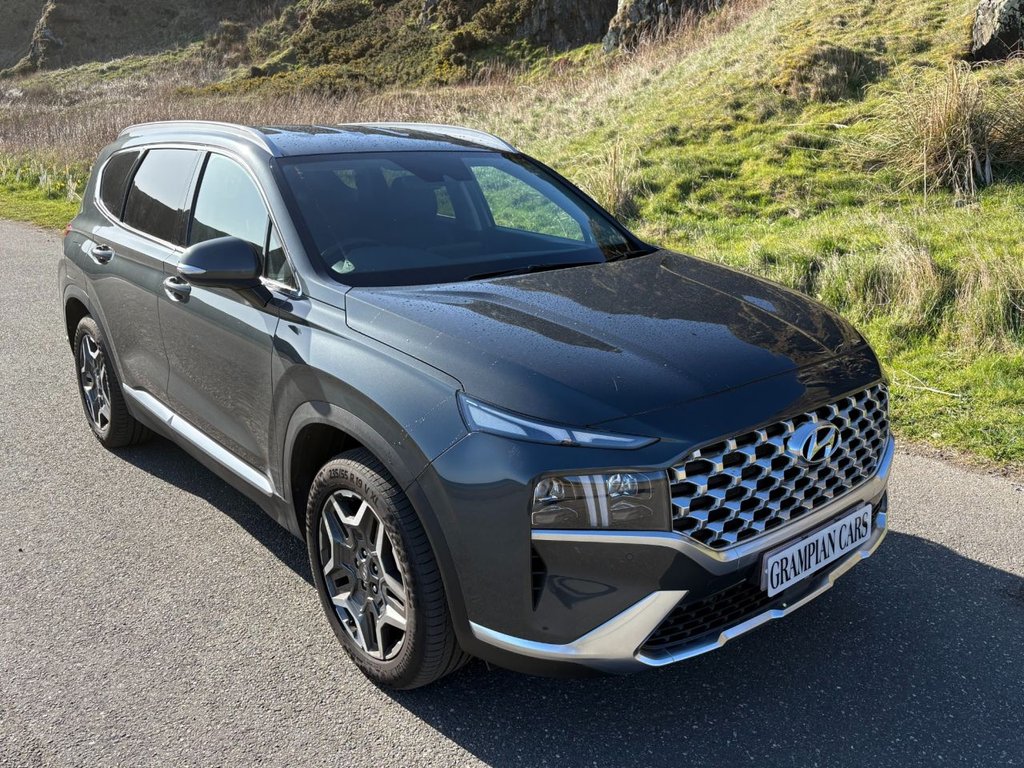 Used Hyundai Santa Fe 2022 for sale - 78200510: Photo 2