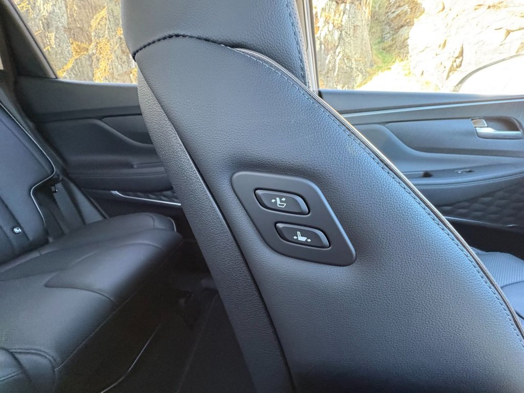 Used Hyundai Santa Fe 2022 for sale - 78200510: Photo 25