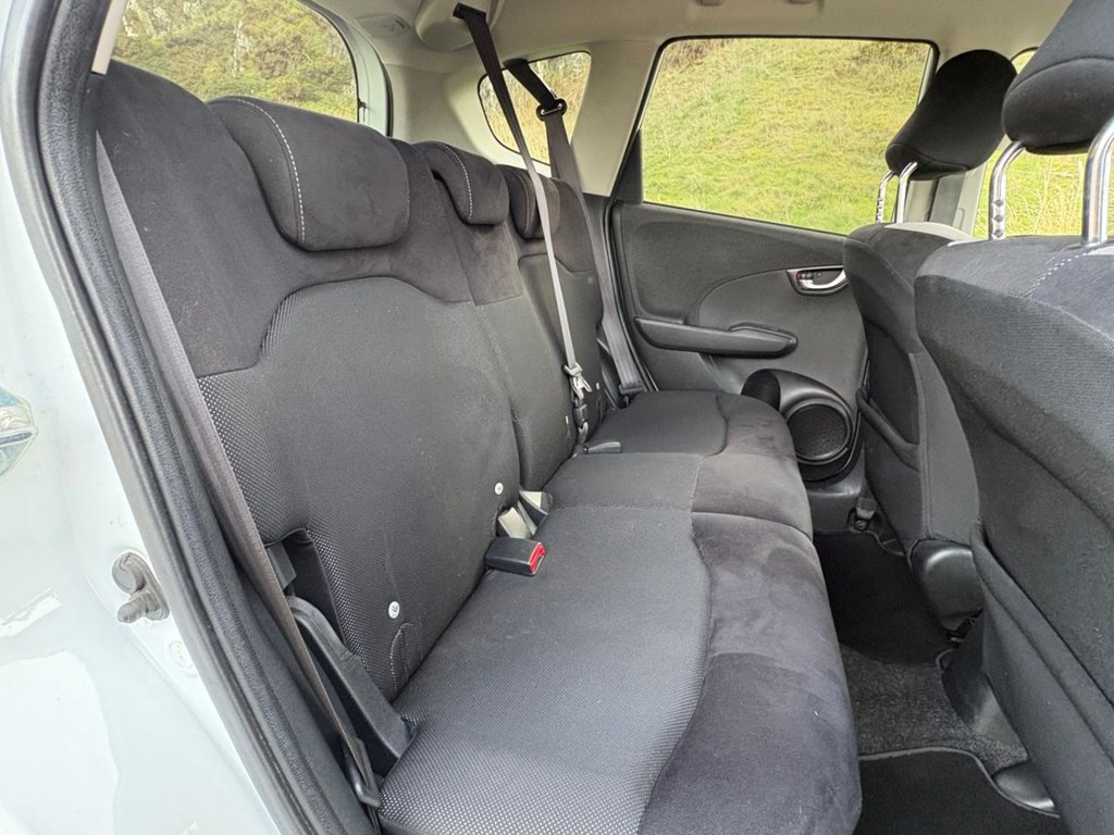 Used Honda Jazz 2014 for sale - 78117444: Photo 14