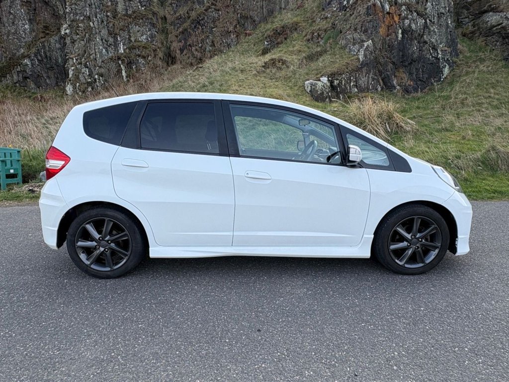 Used Honda Jazz 2014 for sale - 78117444: Photo 6