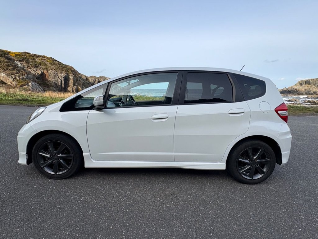 Used Honda Jazz 2014 for sale - 78117444: Photo 7