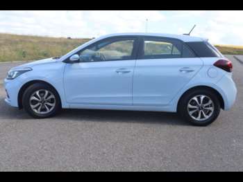 Used Hyundai i20 2018 for sale - 75086877: Photo