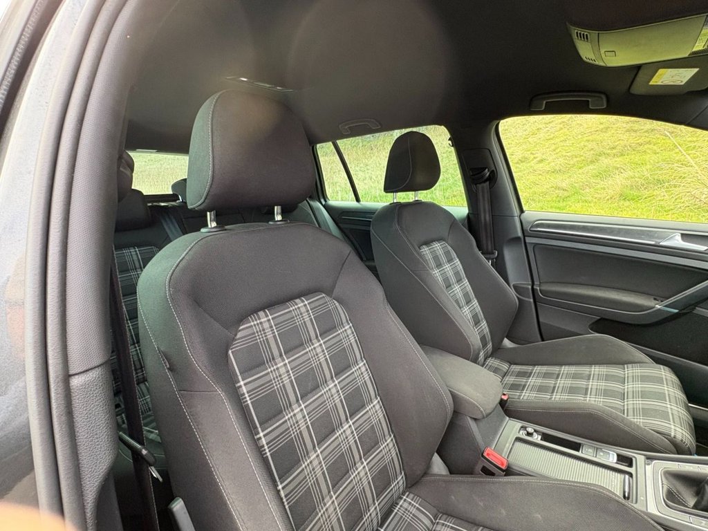 Used Volkswagen Golf 2018 for sale - 78068564: Photo 13