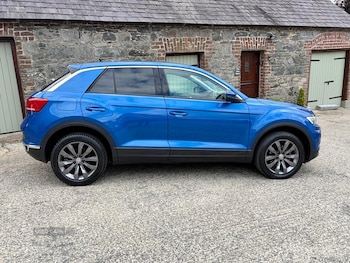Used Volkswagen T-Roc 2020 for sale - 79522022: Photo