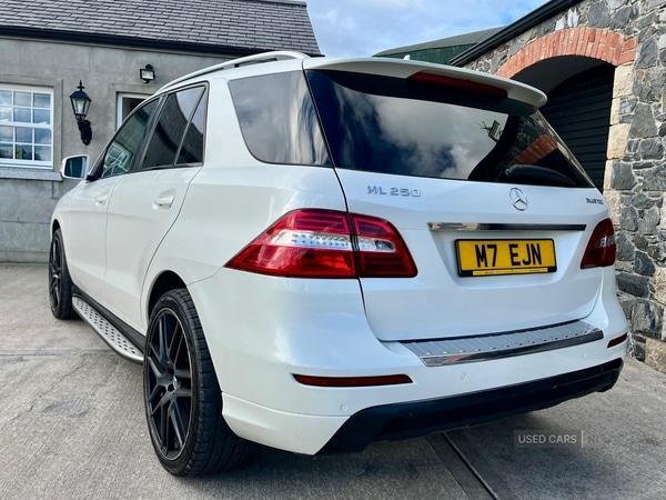 Used Mercedes-Benz M Class 2013 for sale - 76359361: Photo 7