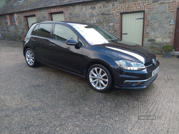 Used Volkswagen Golf 2017 for sale - 77613444: Photo 2