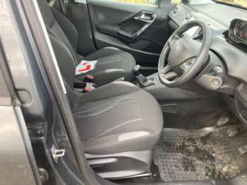 Used Peugeot 208 2013 for sale - 73847025: Photo