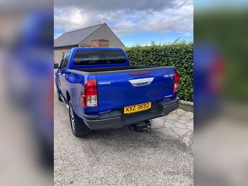 Used Toyota Hilux 2017 for sale - 79831940: Photo