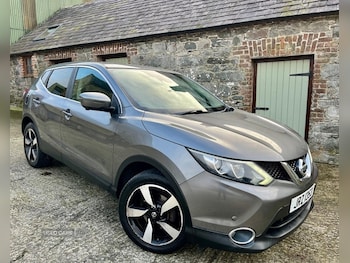 Used Nissan Qashqai 2015 for sale - 76586030: Photo