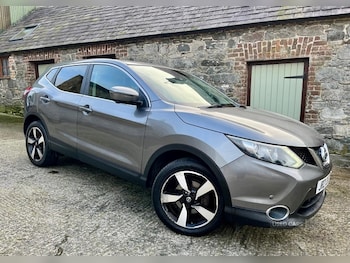Used Nissan Qashqai 2015 for sale - 76586030: Photo