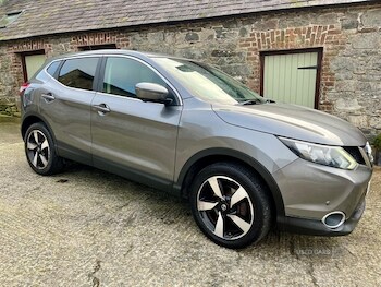Used Nissan Qashqai 2015 for sale - 76586030: Photo