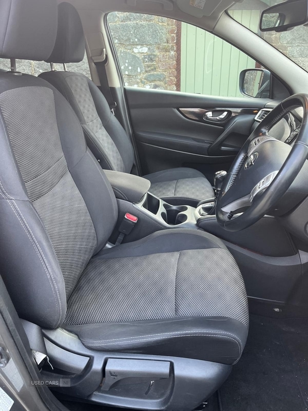 Used Nissan Qashqai 2015 for sale - 76586030: Photo 8