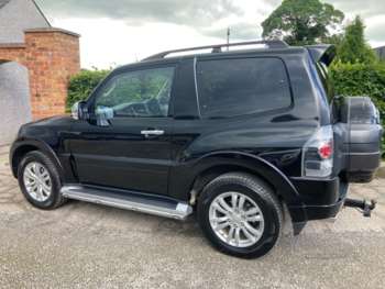 Used Mitsubishi Shogun 2017 for sale - 71324014: Photo
