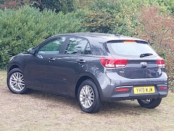 Used Kia Rio 2019 for sale - 75963757: Photo
