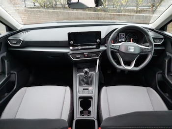 Used SEAT Leon 2024 for sale - 77338311: Photo