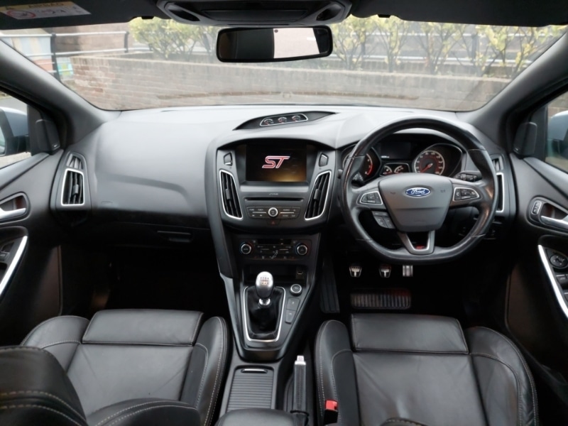 Used Ford Focus 2018 for sale - 77284483: Photo 2