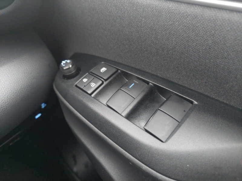 Used Toyota Yaris 2023 for sale - 77385878: Photo 13