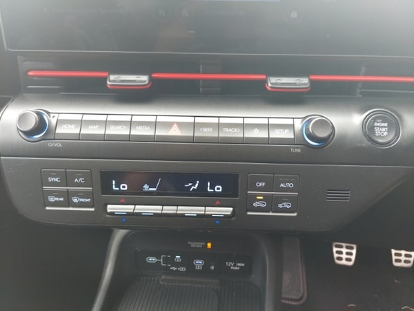 Used Hyundai KONA 2023 for sale - 75526196: Photo 14