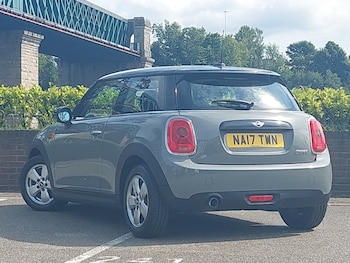 Used MINI Hatch 2017 for sale - 79106041: Photo