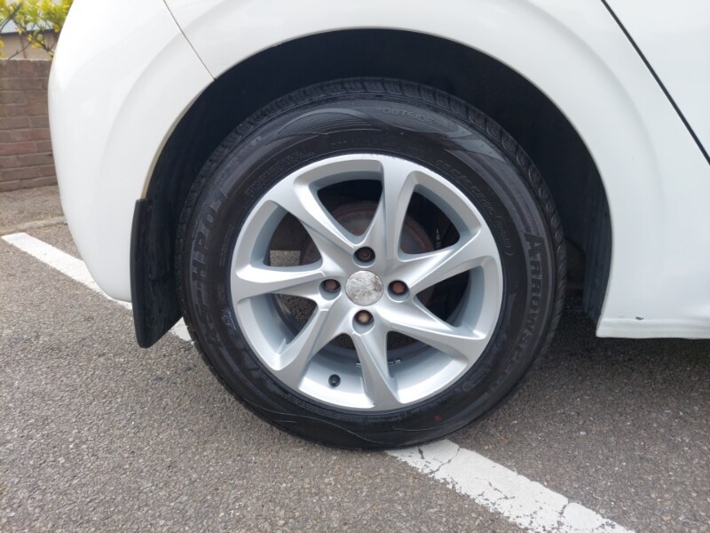 Used Peugeot 208 2016 for sale - 78094116: Photo 12