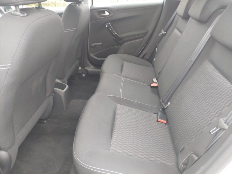 Used Peugeot 208 2016 for sale - 78094116: Photo 6