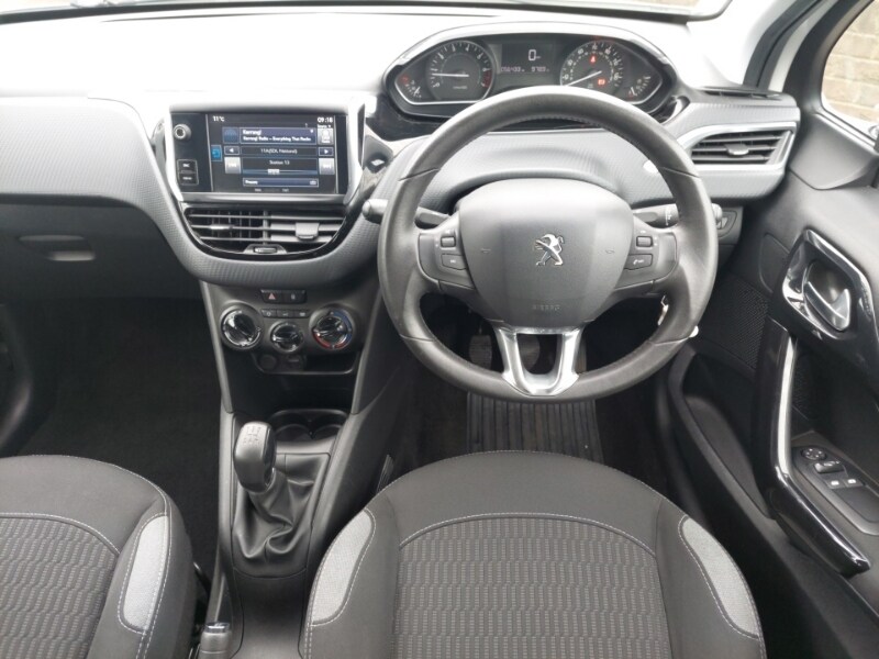 Used Peugeot 208 2016 for sale - 78094116: Photo 7