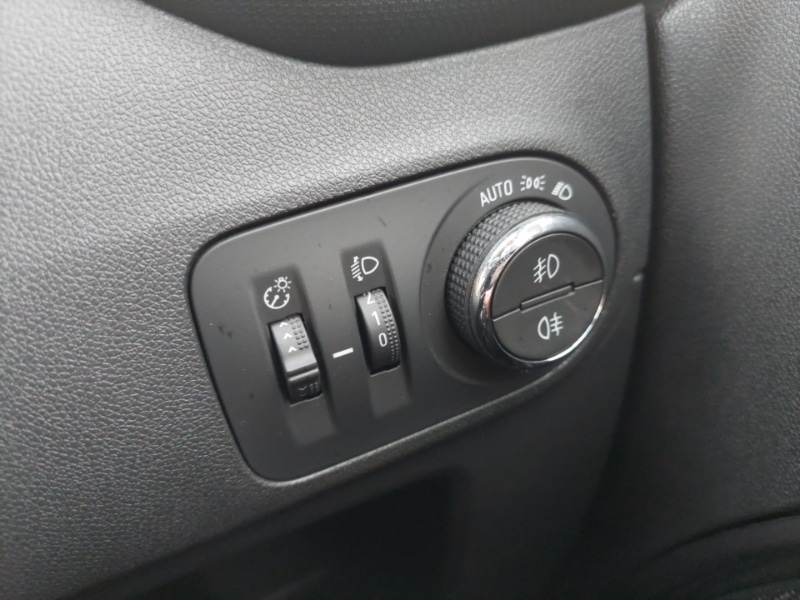 Used Vauxhall Crossland X 2019 for sale - 76893805: Photo 14