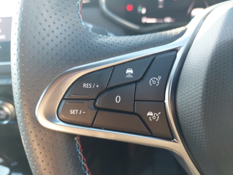 Used Renault Clio 2024 for sale - 77922084: Photo 15