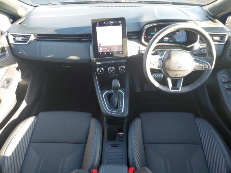 Used Renault Clio 2024 for sale - 77922084: Photo 2