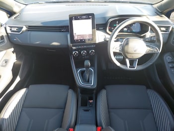 Used Renault Clio 2024 for sale - 77922084: Photo