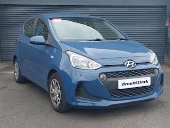 Used Hyundai i10 2017 for sale - 79061197: Photo