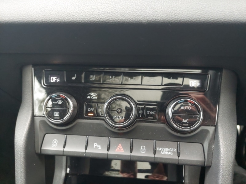 Used Skoda Karoq 2021 for sale - 76822272: Photo 12