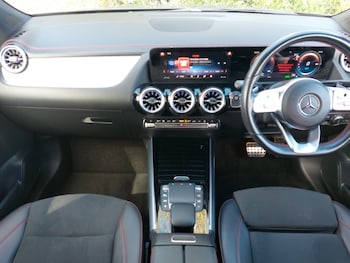 Used Mercedes-Benz EQA 2022 for sale - 75921208: Photo