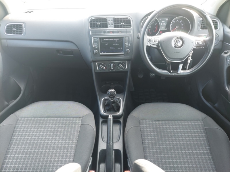 Used Volkswagen Polo 2017 for sale - 78033016: Photo 2