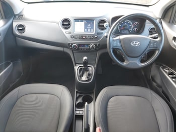 Used Hyundai i10 2018 for sale - 78327718: Photo