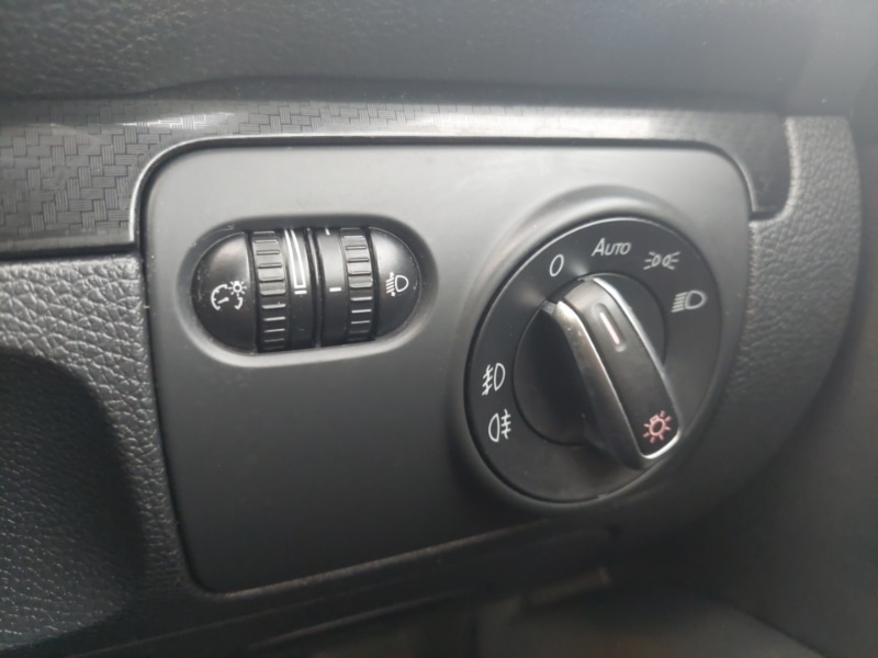 Used Volkswagen Scirocco 2016 for sale - 77366683: Photo 13