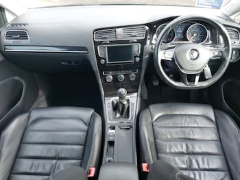 Used Volkswagen Golf 2016 for sale - 79376370: Photo