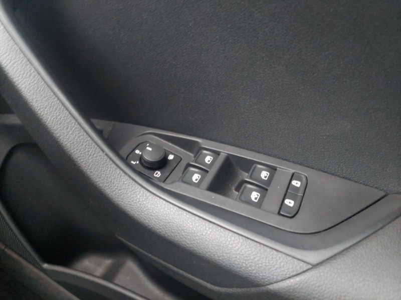 Used Skoda Karoq 2024 for sale - 76537249: Photo 13