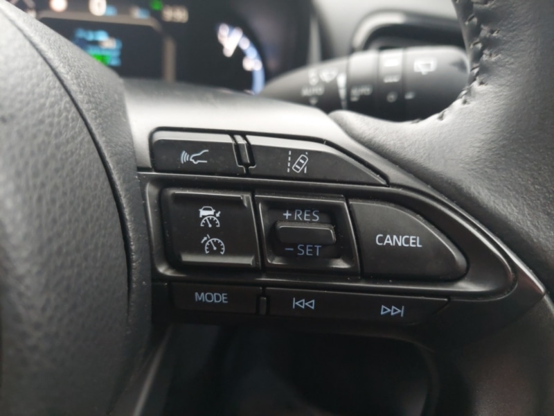 Used Toyota Yaris Cross 2022 for sale - 78057385: Photo 15